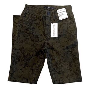 𝅺Calvin Klein High Rise Skinny, 25